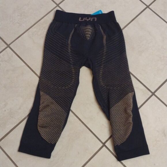 NWT UYN Lady Cashmere Shiny 2.0 Pants Celebrity Gold size S/M - Picture 5 of 11